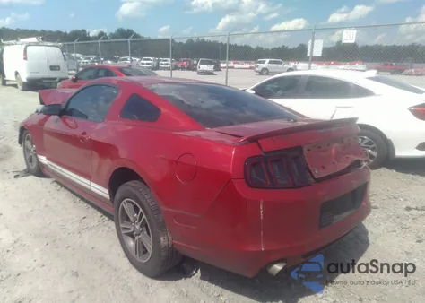 2013 Ford Mustang V6 Premium z USA, uszkodzony, nr VIN 1ZVBP8AM9D5204760